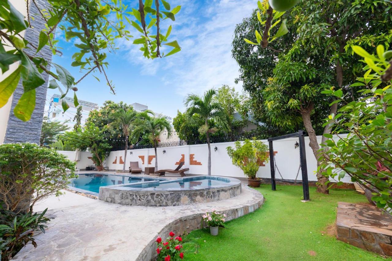 Luxury Villa Bai Sau Near Beach Vung Tau Esterno foto